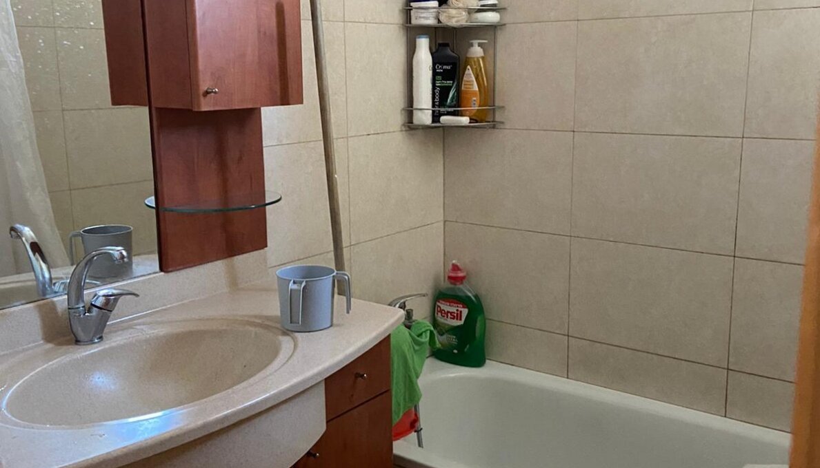 מקלחת מחרוזת תל אביב
