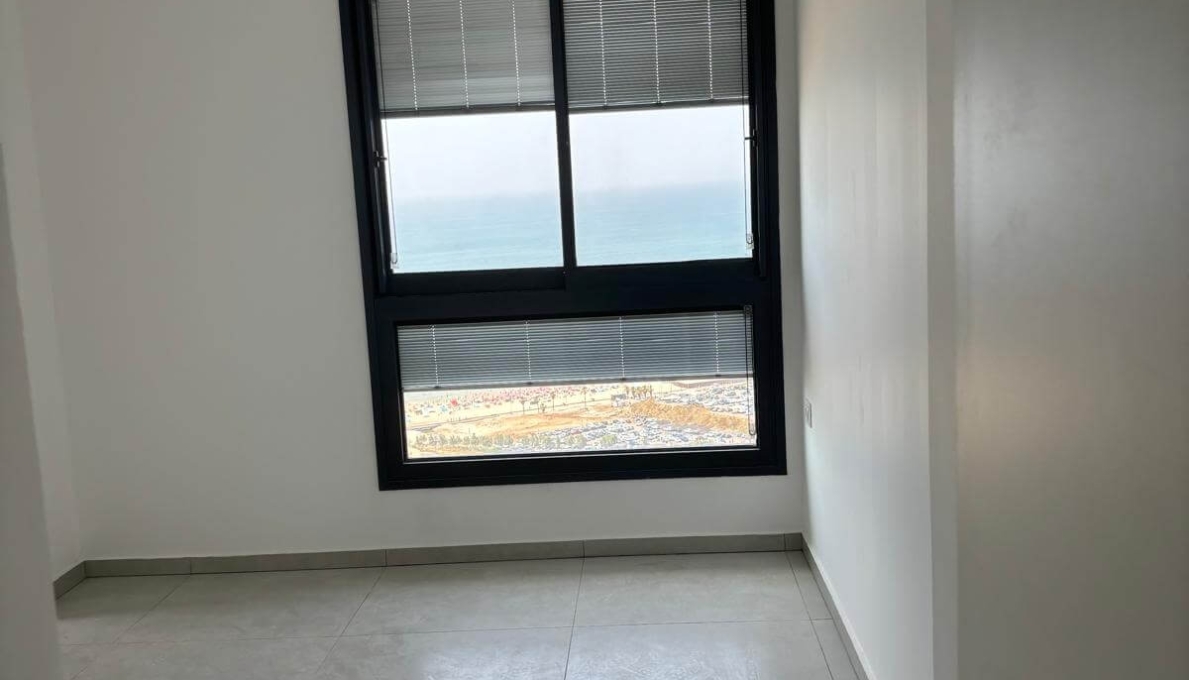 WhatsApp_Image_2025-10-26_at_11.54.04_(2)