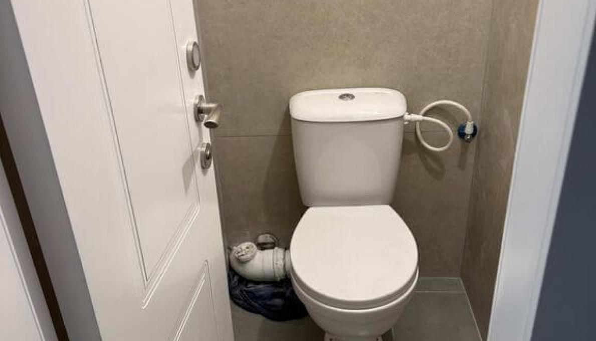 WhatsApp_Image_2025-10-27_at_10.08.37 WhatsApp_Image_2025-10-27_at_10.08.37