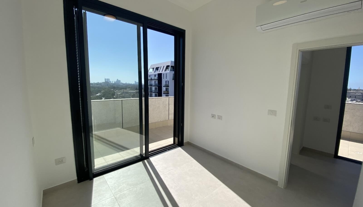 WhatsApp_Image_2025-10-27_at_13.59.21_(1)