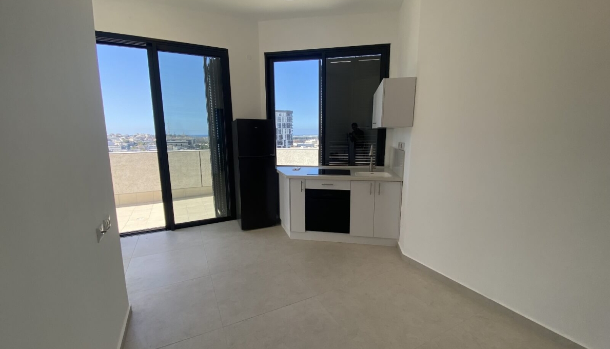 WhatsApp_Image_2025-10-27_at_13.59.22_(2)