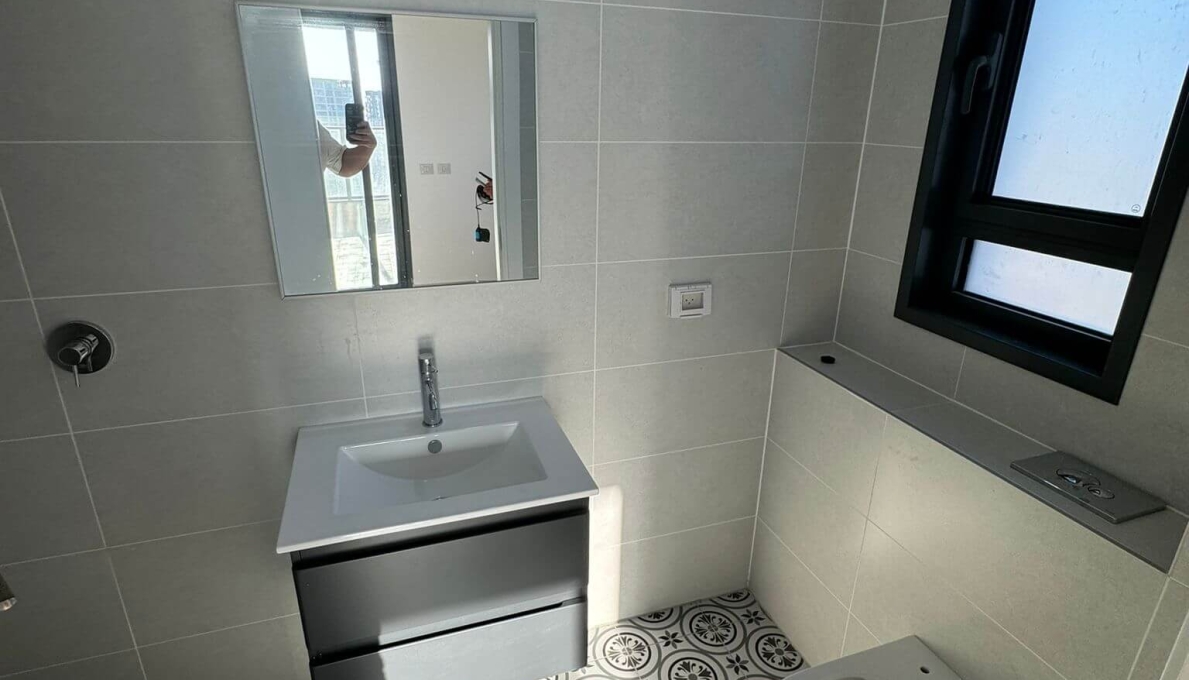 WhatsApp_Image_2025-11-02_at_11.11.45