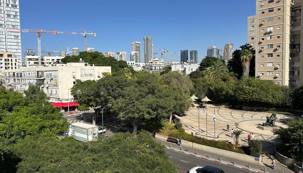 WhatsApp_Image_2025-11-03_at_14.06.34_(1)