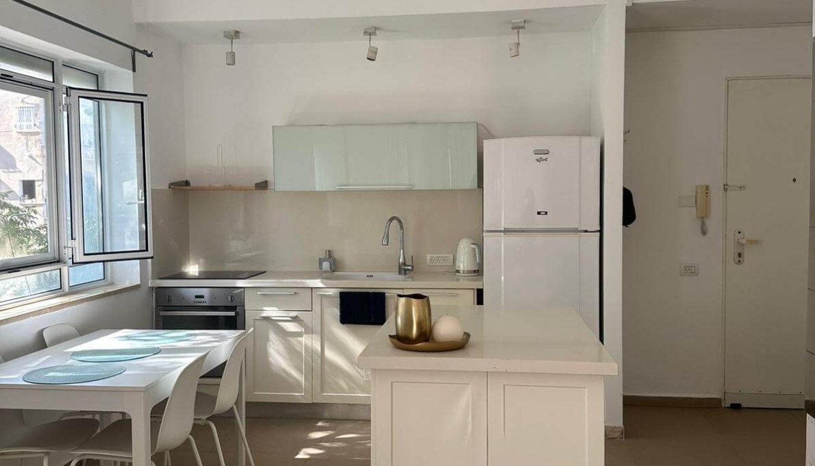 WhatsApp_Image_2025-11-09_at_09.51.07