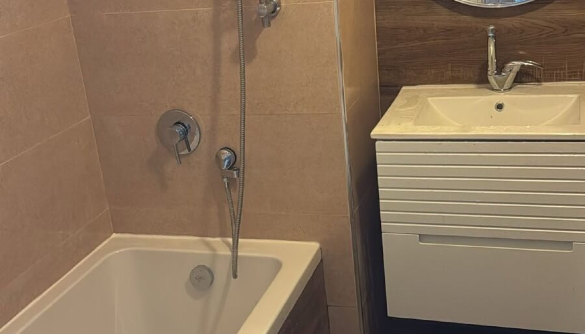 WhatsApp_Image_2025-11-17_at_14.37.42