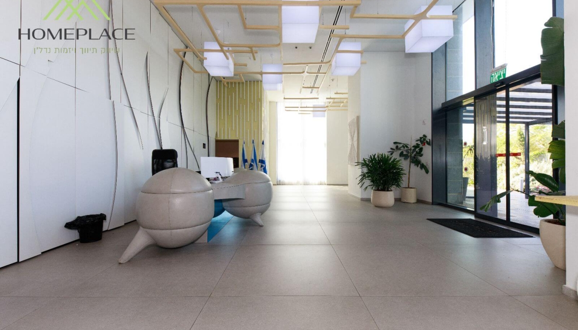 WhatsApp_Image_2025-11-19_at_10.28.33