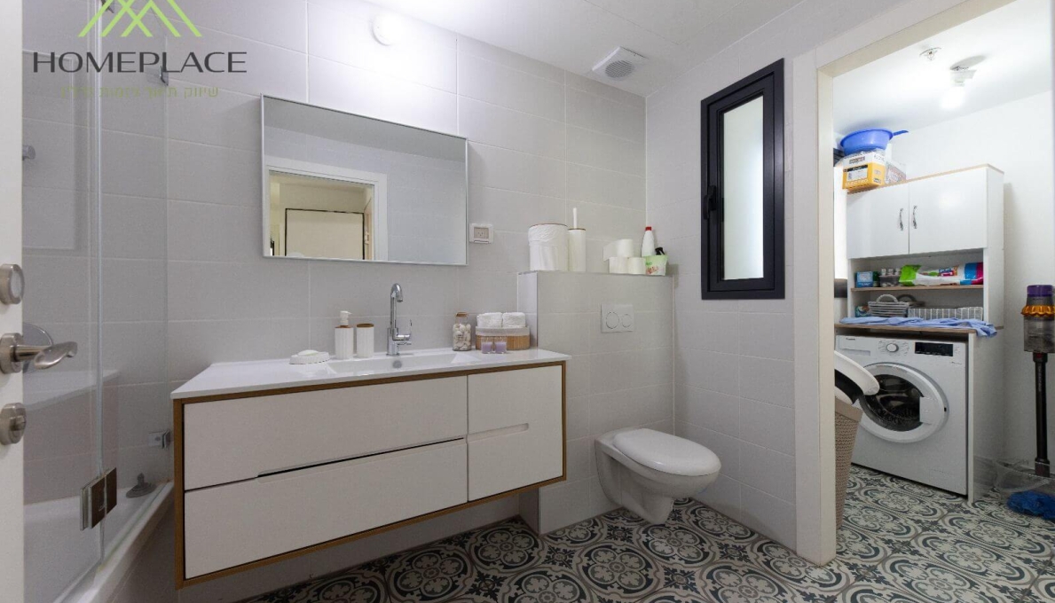 WhatsApp_Image_2025-11-23_at_09.03.05