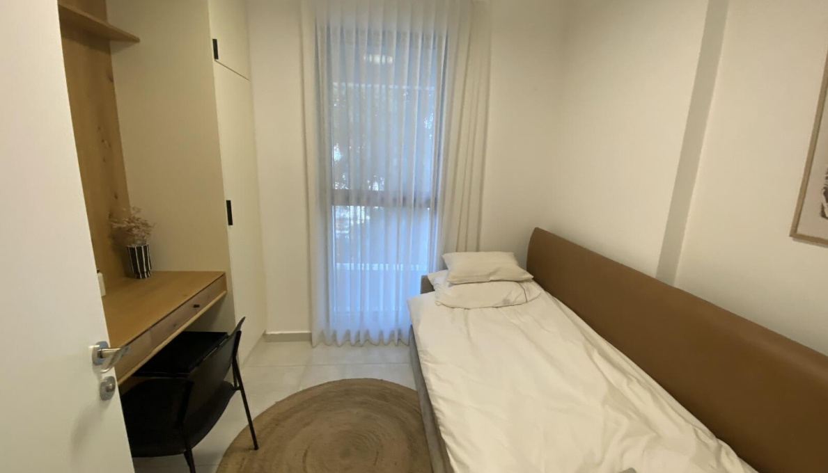 WhatsApp_Image_2025-11-23_at_09.33.54_(4)