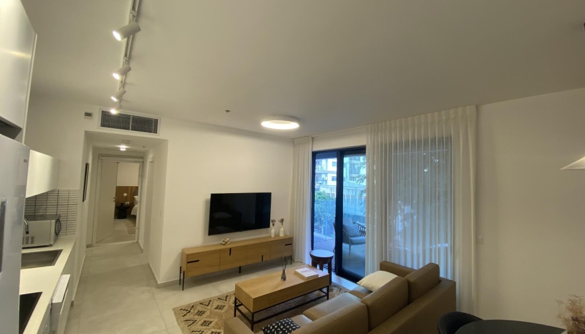 WhatsApp_Image_2025-11-23_at_09.33.56