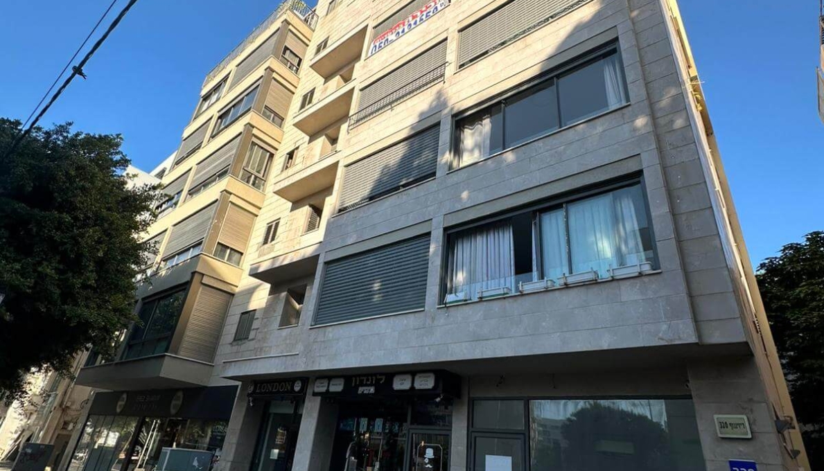 WhatsApp_Image_2025-11-26_at_15.36.11