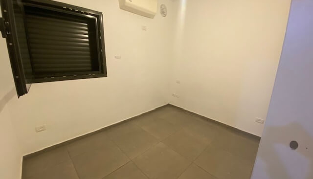 WhatsApp_Image_2025-11-27_at_10.43.09_(1)