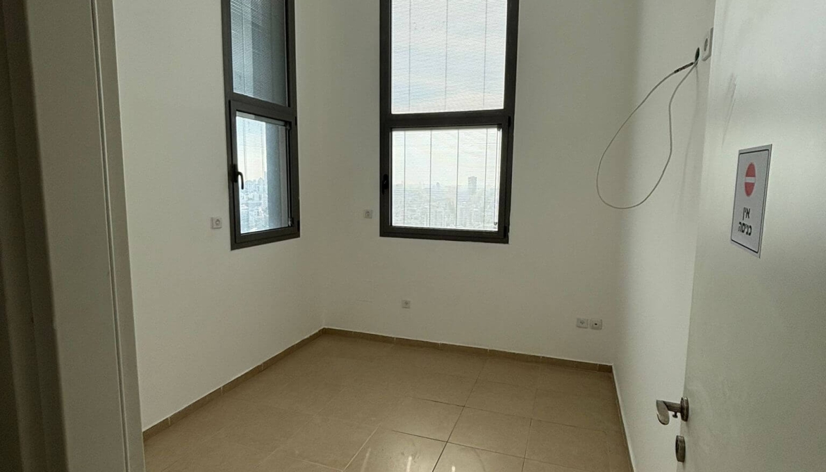 WhatsApp_Image_2025-12-03_at_12.51.28_(2)