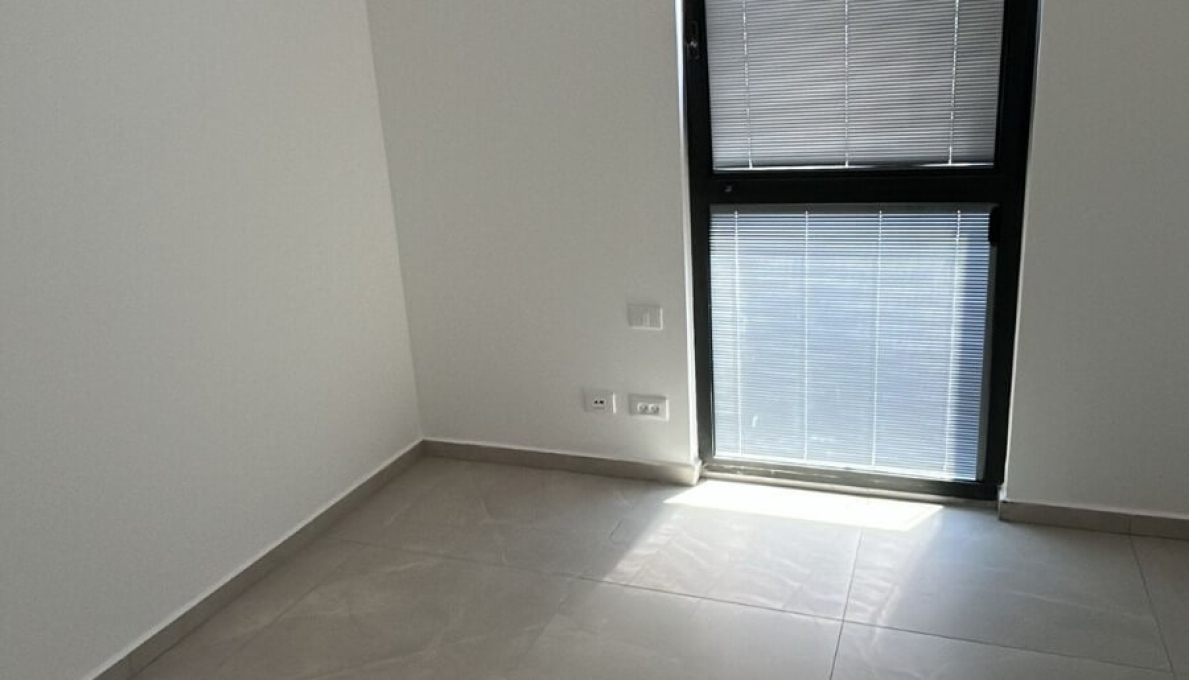 WhatsApp_Image_2025-12-08_at_10.49.25_(1)