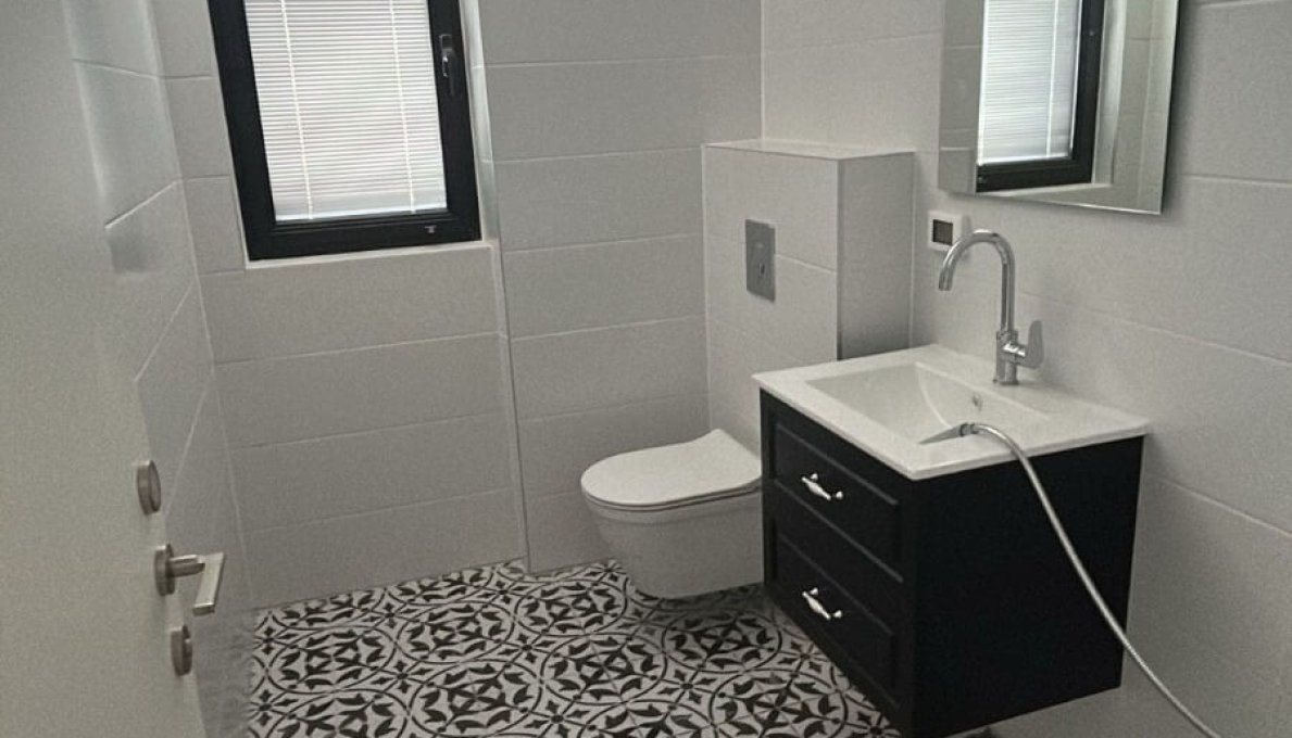 WhatsApp_Image_2025-12-08_at_10.49.26