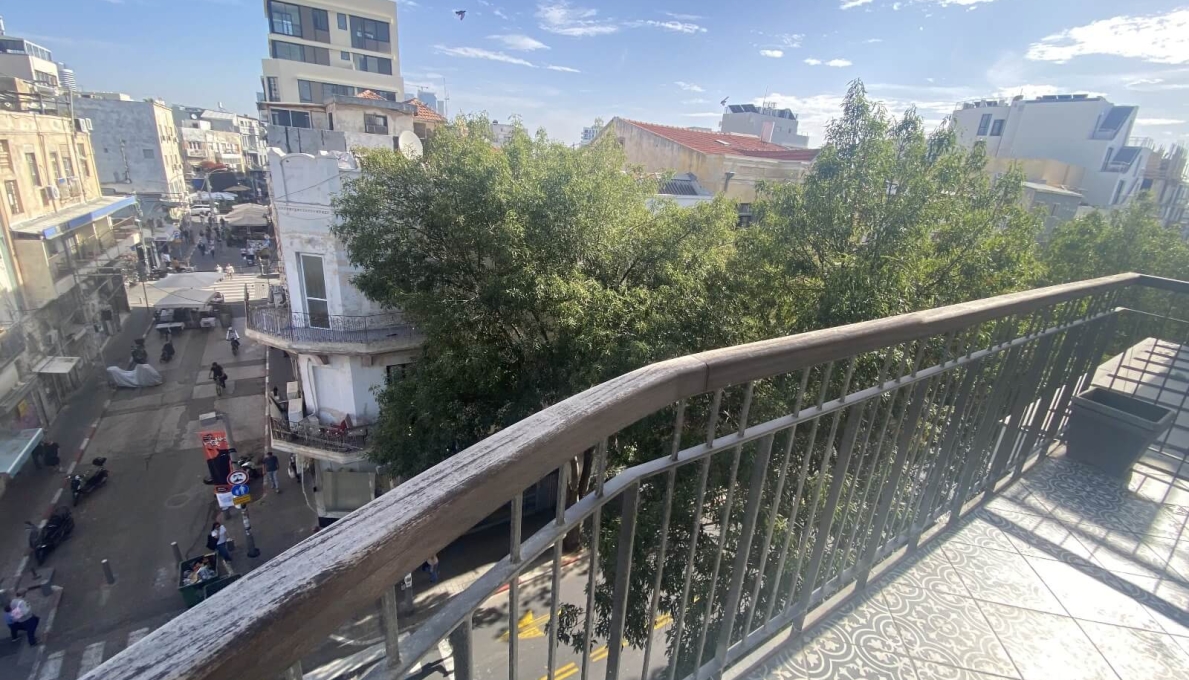 WhatsApp_Image_2025-12-08_at_10.50.41_(3)