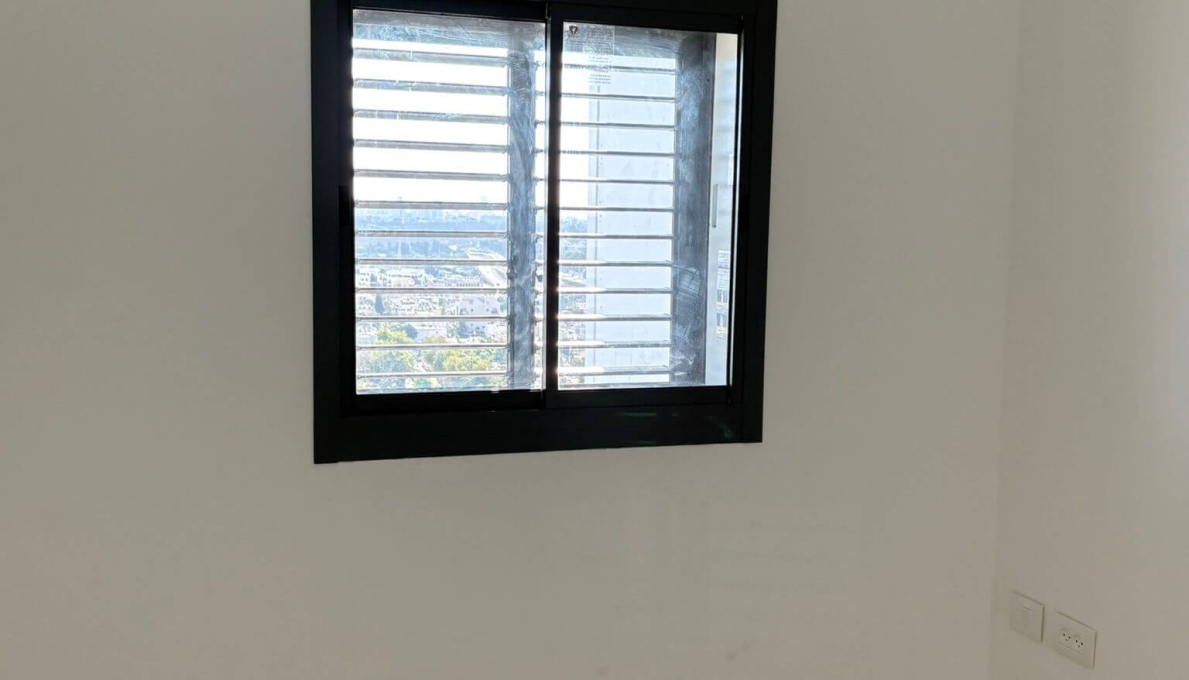 WhatsApp_Image_2025-12-15_at_18.02.04_(1)