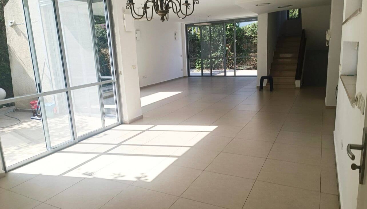 WhatsApp_Image_2026-02-25_at_13.57.06_(1)