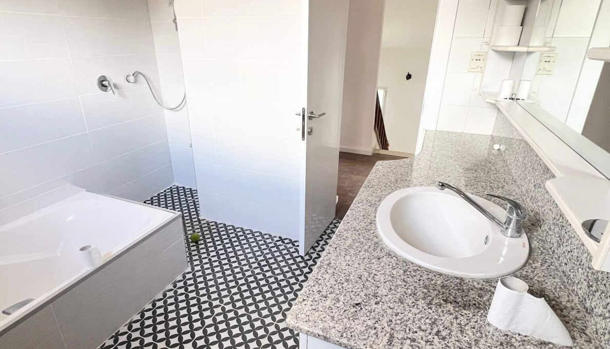 WhatsApp_Image_2026-02-25_at_13.57.07_(2)