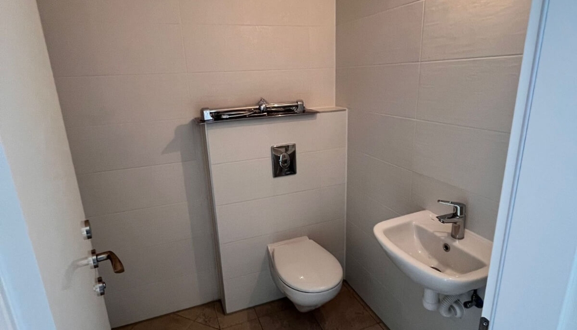 WhatsApp_Image_2026-04-05_at_13.49.22