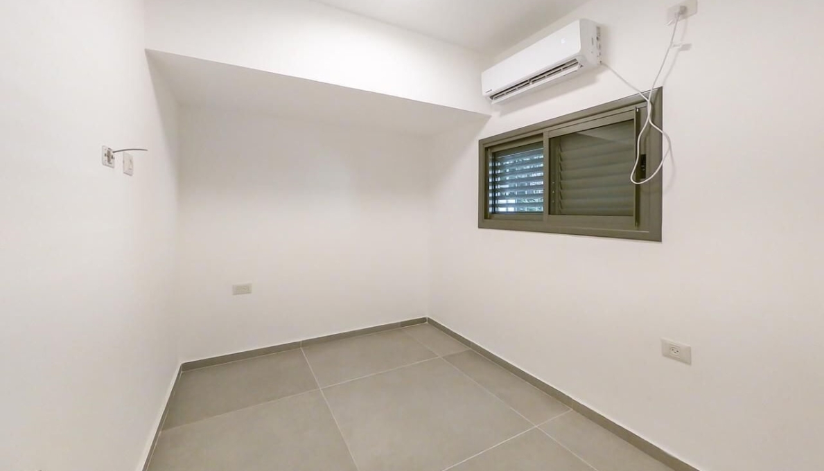 WhatsApp_Image_2026-04-09_at_13.25.09