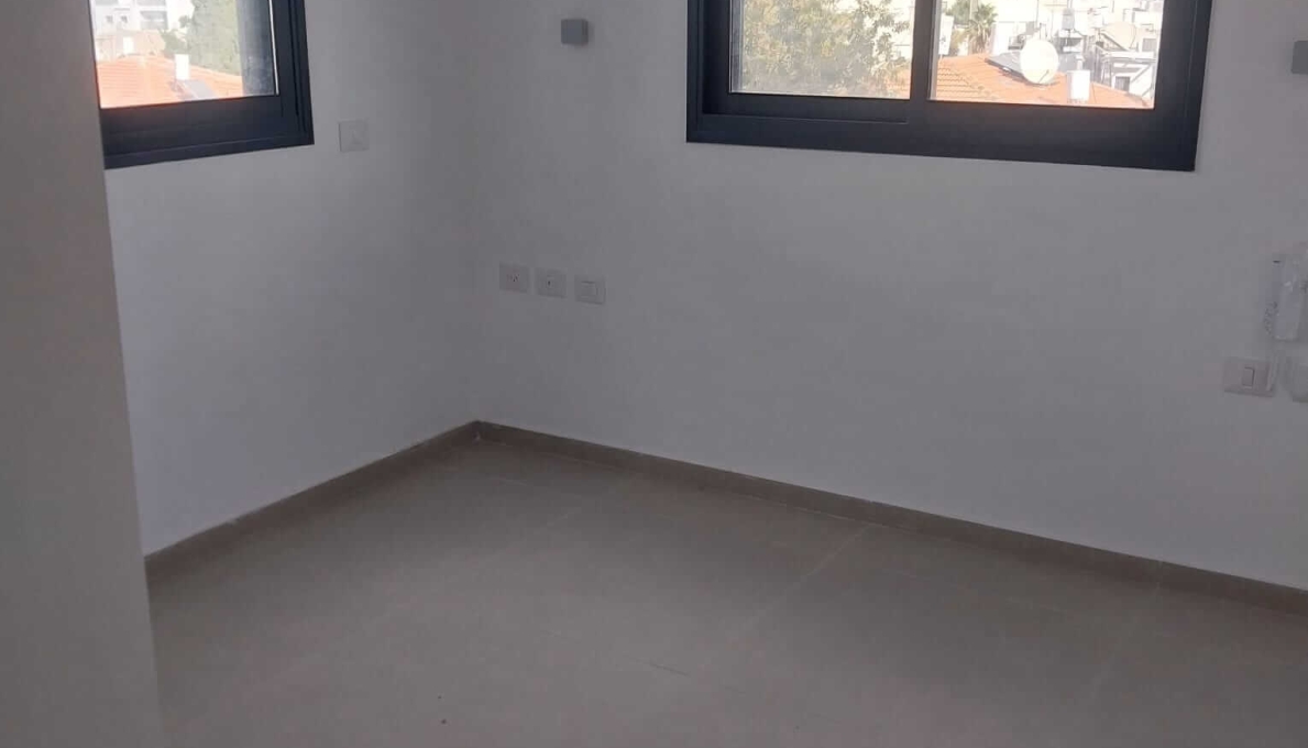 WhatsApp_Image_2026-04-13_at_18.25.17